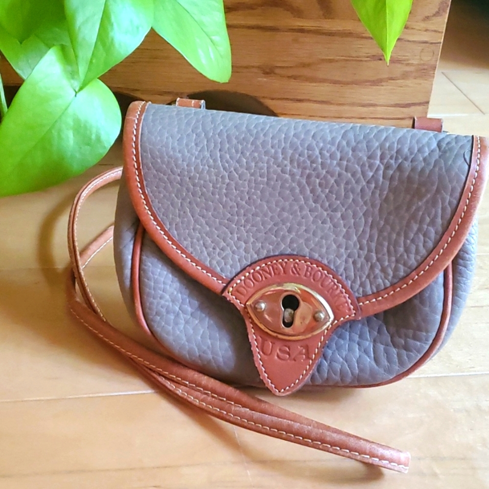 Dooney & Bourke Vintage mini belt bag